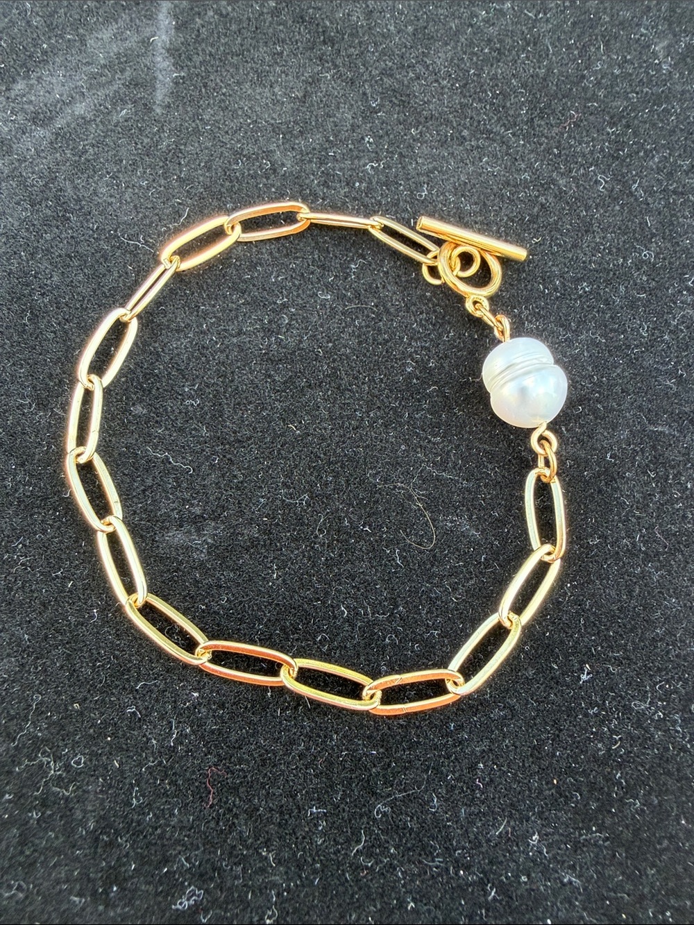 8" Gold Tone Cultured Freshwater Pearl Fashion Toggle Bracelet NWT